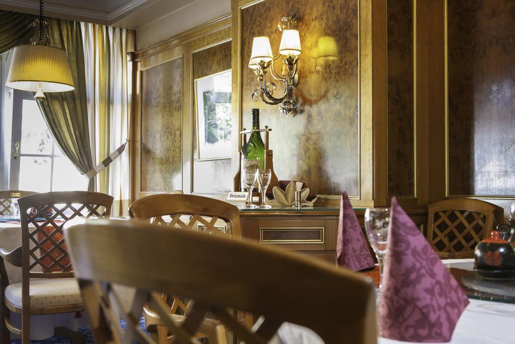Hotel Nidda Jungbrunnen Zewnętrze zdjęcie